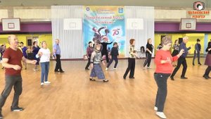 "Танцуют все!": чемпионы мира по бальным танцам провели мастер-класс в Балакове
