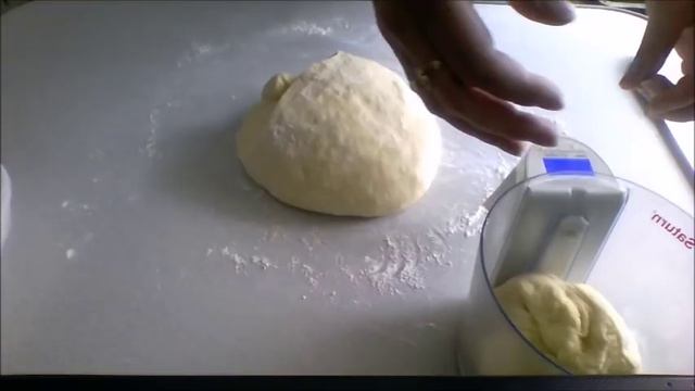 Булочки с яблочной начинкой!Muffins with Apple filling!