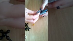 Как сделать волчки Бейблейд Бёрст из конструктора по робототехнике.