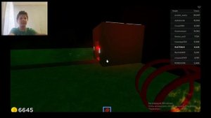 Играю в роблокс на режиме "Безумный лифт"