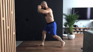 Выпады с ротацией (озвучено)