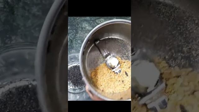 कलौंजी तेल घर पर बनाएं |Homemade Kalonji oil for hair |Black seed oil #kalonji #kalonjiseeds #short смотреть онлайн