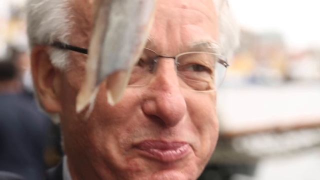 Лучшая селёдка в мире! смотреть онлайн