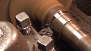 Доработка полуоси Нивы под двухрядный подшипник