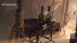 Подставки для вина и кованые бутылочницы