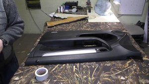 Перетяжка водительской дверной карты Honda Accord/Padding of the driver's door card Honda Accord