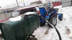 Трактор сделан своими руками и самодельная прицепная бочка на 500 литров к нему