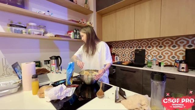 ЭВЕЛОН И ГЕНСУХА ГОТОВЯТ ПЕЧЕНЬЕ / EVELONE GENSYXA КУКИНГ СТРИМ смотреть онлайн