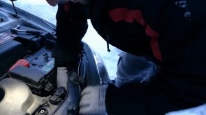 Kia Cerato 2008 замена габаритной лампочки
