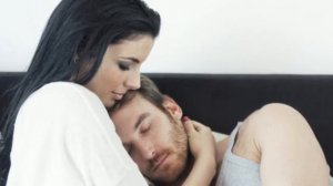 Он даже чуточку седой