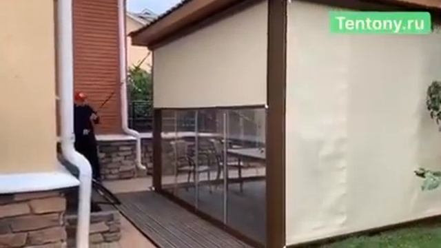 Остекление беседки в доме или на даче
