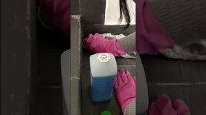 Как отмыть клей и краску после ремонта с плитки