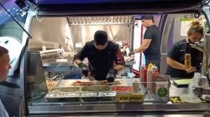 НИНДЗЯ ГИНОСЯН РУБИТ ШАУРМУ В АНАПЕ