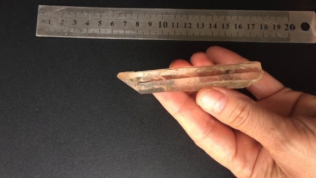 Природный кристалл горного хрусталя, Лемурийский кристалл, Тибет//Lemurian Clear Quartz from Tibet смотреть онлайн