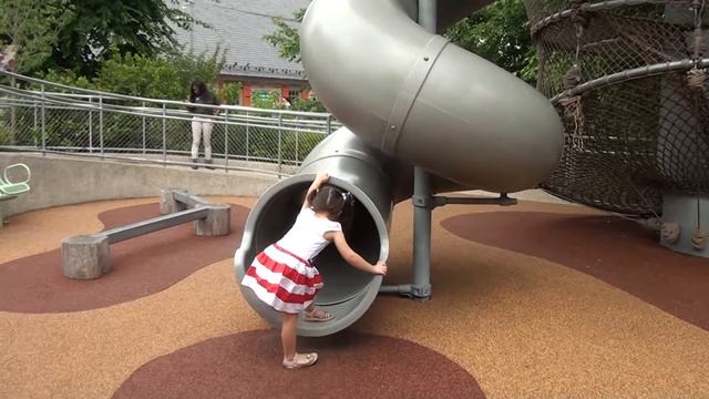 (13) Нью Йорк. 4 июля год назад. День независимости Америки в Филаделфии :)воздушный шар:)Риана-тиг смотреть онлайн