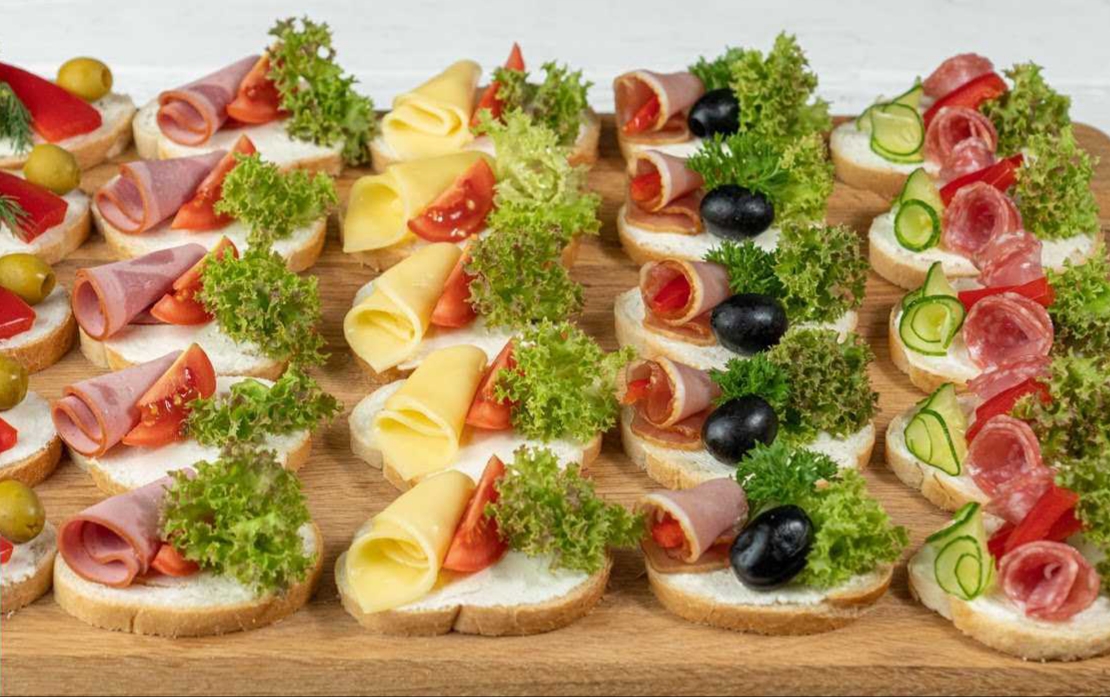 Бутерброды к праздничному столу рецепты с фото простые и вкусные