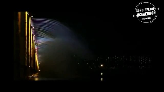 10 УДИВИТЕЛЬНЫХ и НЕОБЫЧНЫХ ФОНТАНОВ НА ПЛАНЕТЕ смотреть онлайн