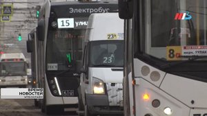 «Не едет, а плывет»: волгоградцы высоко оценили новые электробусы