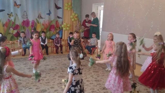 "Весна", танец с цветами смотреть онлайн