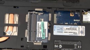 Toshiba Satellite P850: Замена памяти