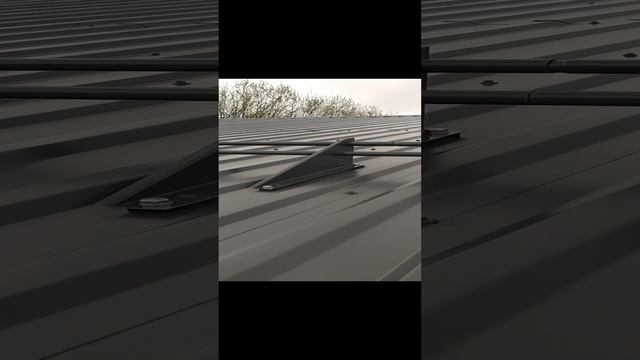 Монтаж снегозадержателей. БарнЛайф 135