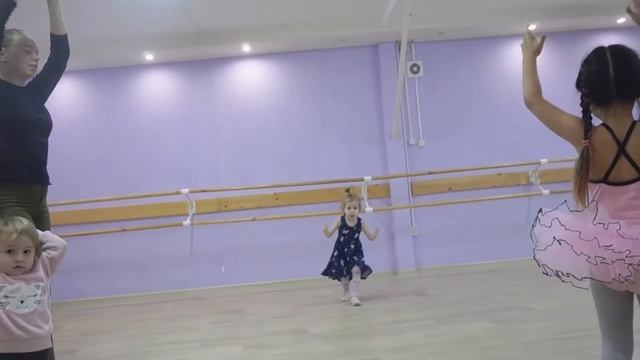 Бэби балет / Урок хореографии для детей 3-4 лет