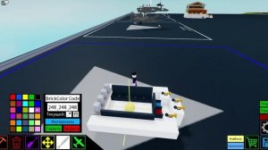 Строю катер-лягушку в игре Plane Crazy в Roblox