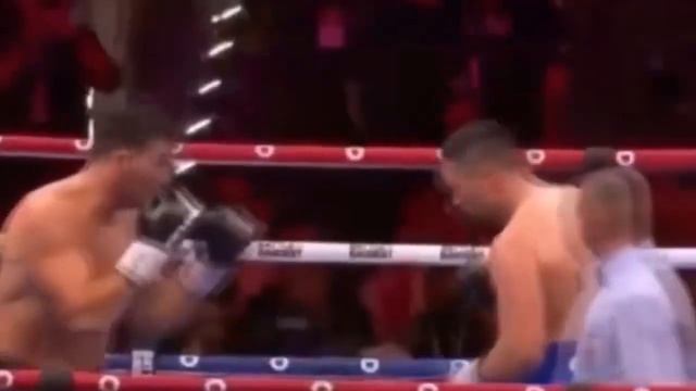 Экс-чемпион мира дал урок бокса перспективному нокаутеру! Обзор боя Джозеф Паркер - Саймон Кин смотреть онлайн