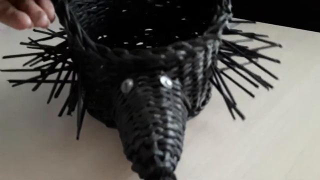 Плетение из газетных трубочек