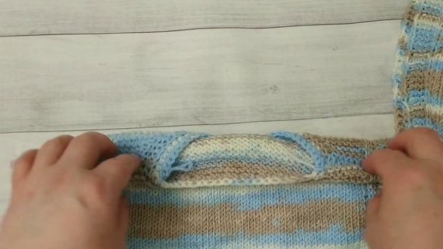 ДЕТСКАЯ БЕЗРУКАВКА СПИЦАМИ .ЭКСПРЕСС МК. ДВЕ БЕЗРУКАВКИ ПО ОДНОМУ ПРИНЦИПУ.