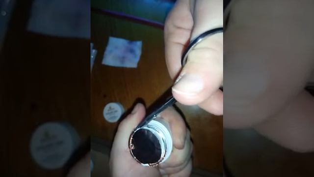 Как можно открывать гель-краски)