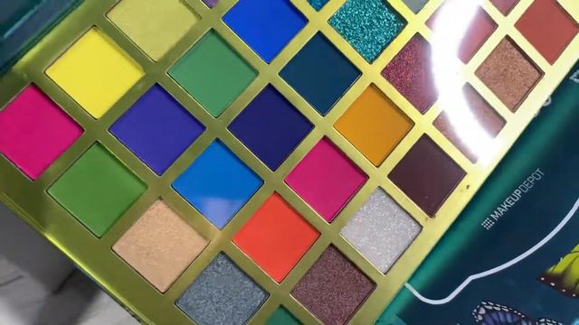 WHOLESALE MAKEUP - Makeup Depot 35 Color Eyeshadow Palette - Bonita Palette - WHOLESALE MAKEUP смотреть онлайн