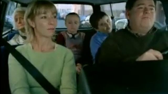 Музыка из рекламы Centraal Beheer (Even Apeldoorn bellen) - In De Jungle (2004) смотреть онлайн