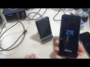 ZTE V2020 Smart - с беспроводной зарядкой (Qi)