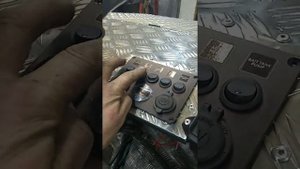 обшили каракат алюминием.