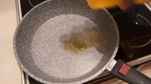 Тушеная капуста с курицей - пальчики оближешь