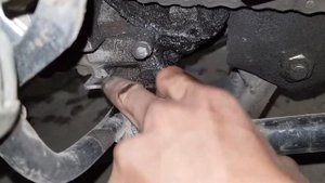 мопед ILPHA слетает цепь?