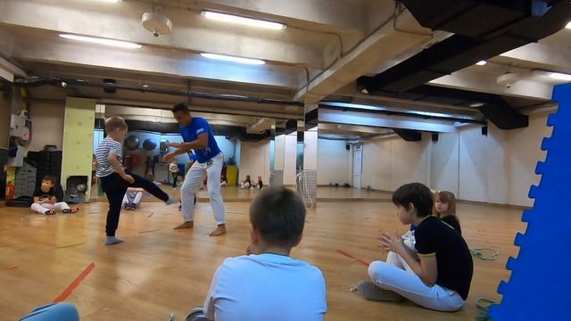 Ярик получает зелёный пояс смотреть онлайн