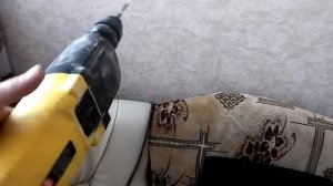 Видео как работает перфоратор с китайским инвертером IPOWER 1500w чистый синус