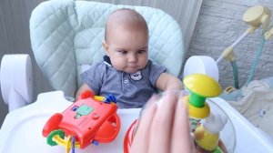 Развитие Марка в 5, 6 месяцев