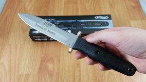 WALTHER P99 TACTICAL 440 STAINLESS SAWBACK FIXED BLADE BLACK KNIFE 52179