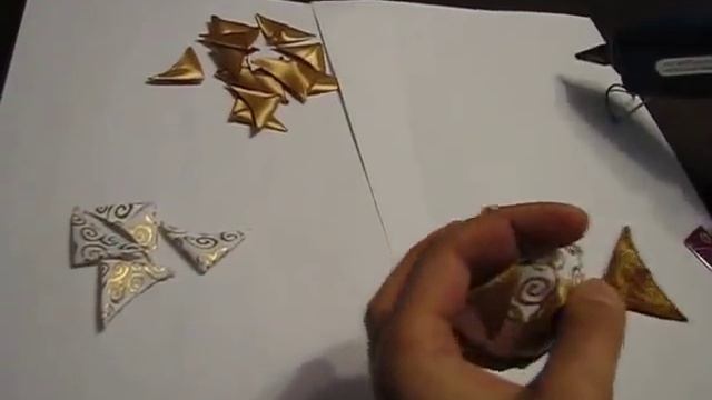 Новорічна кулька канзаши. Новогодний шарик канзаши. смотреть онлайн