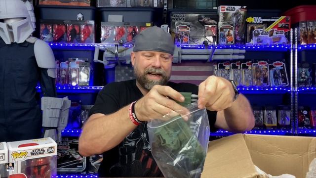 Awesome Star Wars and More Mail Unboxing смотреть онлайн