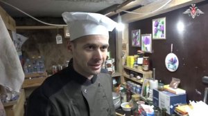 В зоне СВО военные повара готовят праздничное меню к Новому году