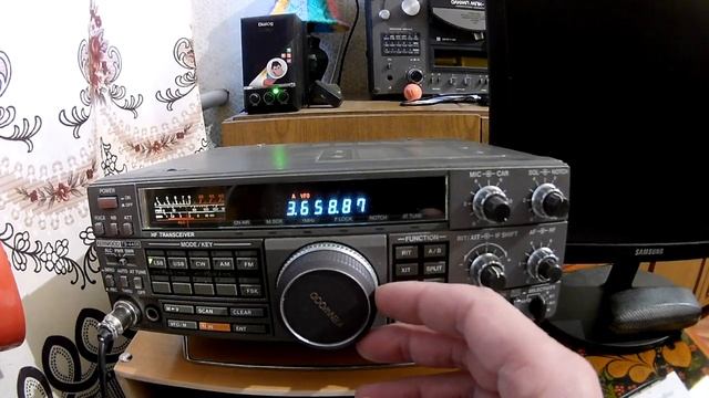Хроника коротких волн. Диапазон 80 м. INVERTED V 80-40. H-13,5m.(short waves chronicle 80m)