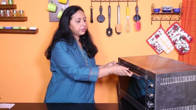 How To Use An OTG / Oven Toaster Griller / Electric Oven Demo | Oven Series | Cakes And More смотреть онлайн