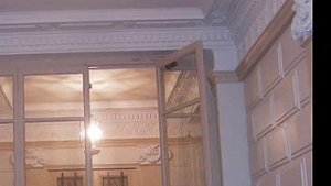 Недвижимость в Париже Квартира в Париже 90квм Haussmann.wmv