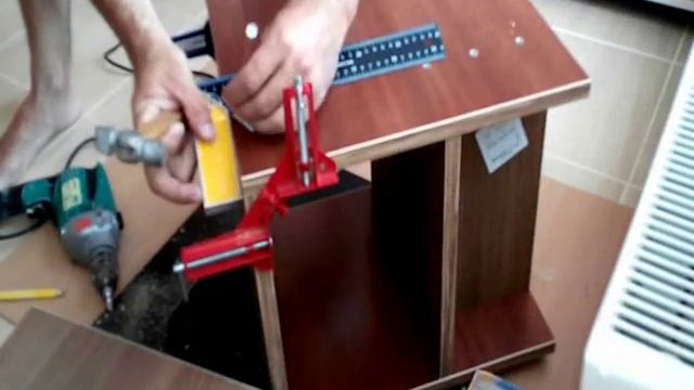 Журнальный стол из обрезков ДСП своими руками смотреть онлайн