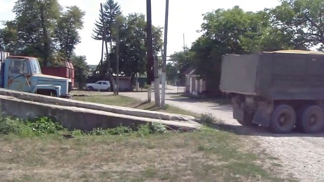 (ВИДЕО-3)Работа на току и краткий обзор Зерноочистный комплекс ЗАВ-20 смотреть онлайн