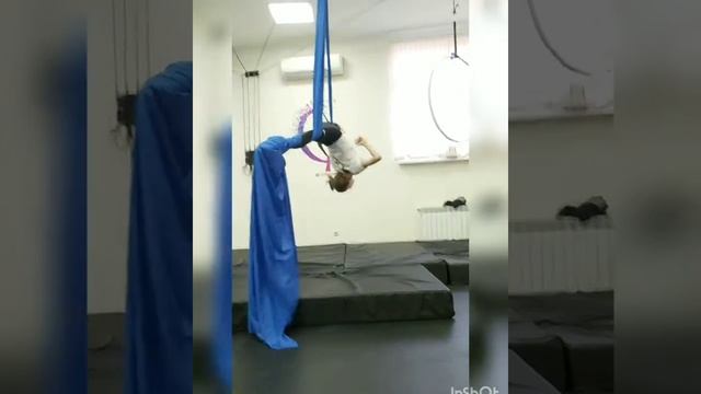 УРОКИ ПО ВОЗДУШНОЙ ГИМНАСТИКЕ / AERIAL CLASS / AERIAL SILKS